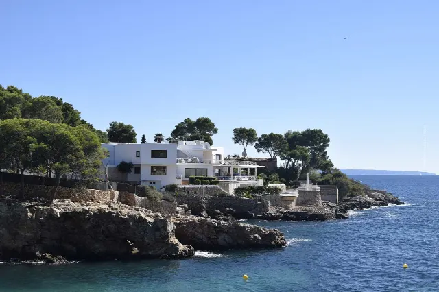 Acheter et louer une villa : Rendement, saison, charges, rénovation, financement…