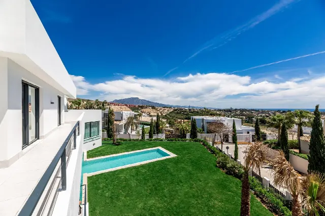 Acheter une villa à Marbella : où acheter ?! Conseils aux acheteurs, quartier des villas + tour des agents immobiliers