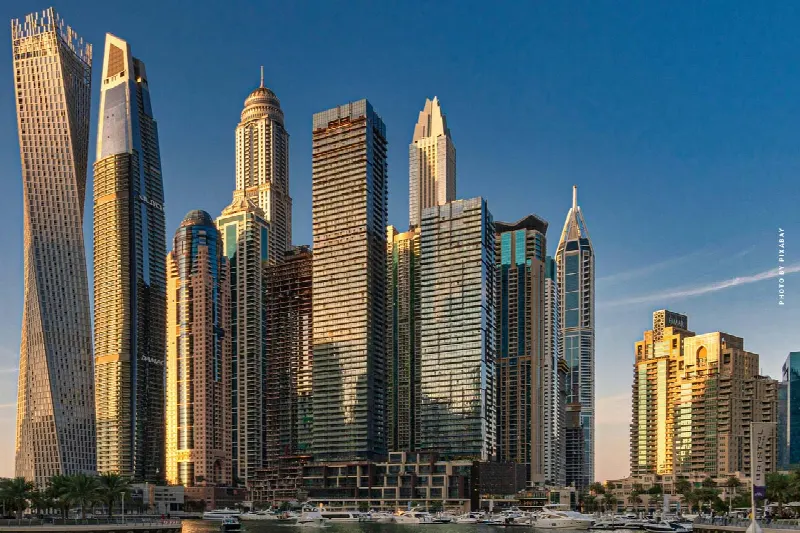 Agent immobilier de luxe Dubaï : condo, maison, habitation et investissement
