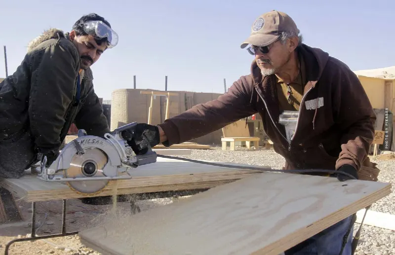 Chauffer au bois : bûches, pellets, efficacité énergétique, coûts + vidéo