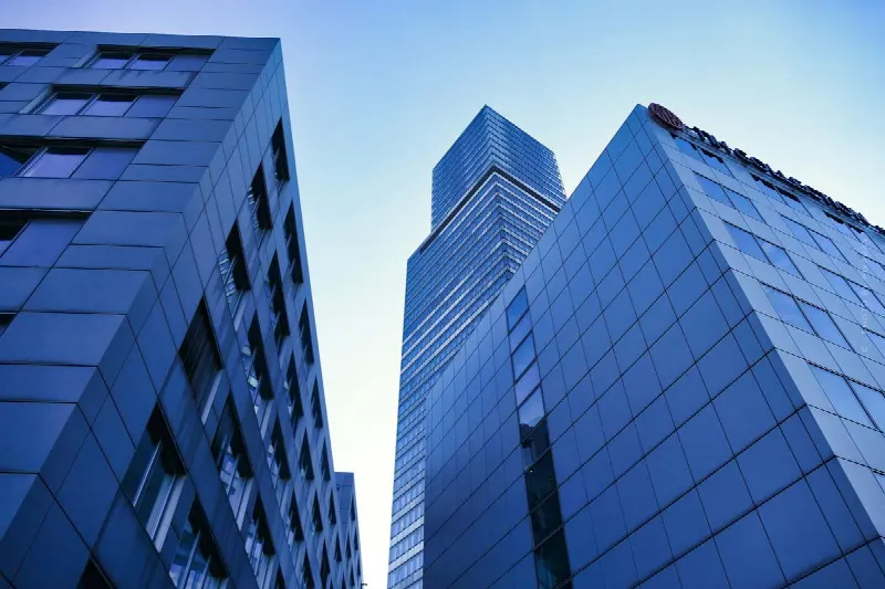 Gratte-ciel en Allemagne : de nouveaux projets de construction ! Frankfurt Four, Elbtower, Millenium Tower & Co.