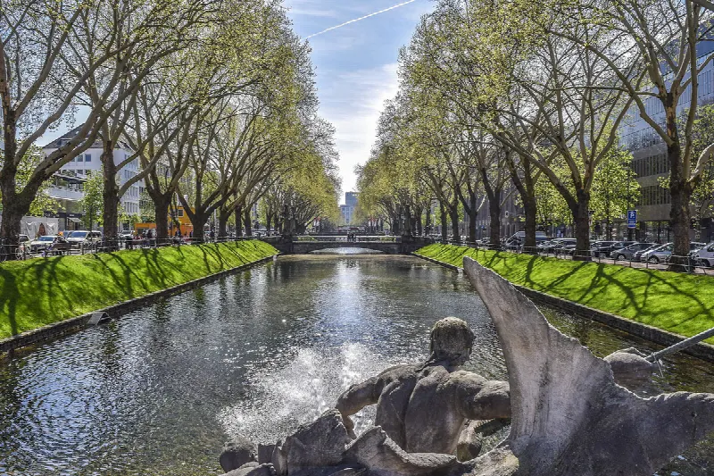 Vivre dans la Königsallee (Düsseldorf) : acheter et louer une maison ou un appartement – Visite, prix au mètre carré & Co.