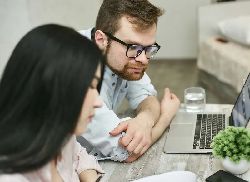 Vente forcée : portails en ligne pour les acheteurs, liste du tribunal d’instance et conseils