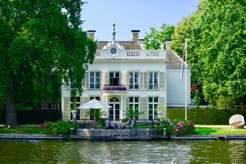 Vendre une villa Commission de l’agent immobilier : à combien s’élève-t-elle ?