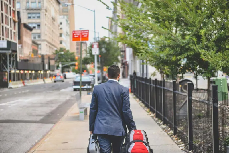 Sole Proprietorship : création, avantages, inconvénients & impôts (USA)