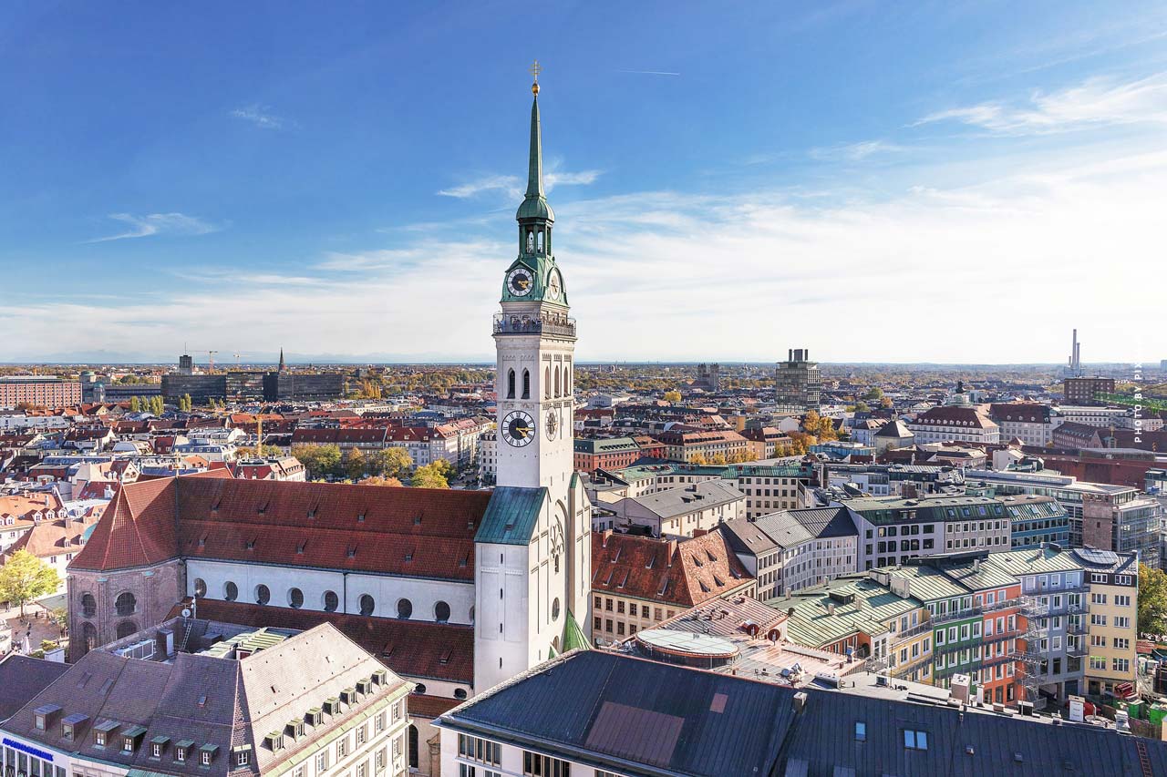 Habiter à Neuhausen-Nymphenburg (Munich) : acheter une maison, un appartement, un terrain - tour d'horizon, conseils, prix au mètre carré & Co. Kirche sonne church sun luxusmakler muenchen munich wohnung haus kaufen immobilienmakler view ausblick